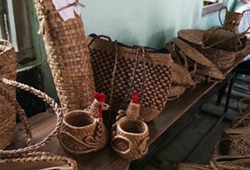 Handlooms And Handicrafts